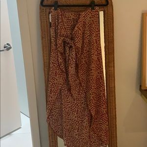 HIGH TO LOW RED SKIRT